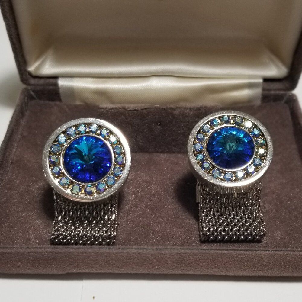 Vintage Rivoli Blue and Aurora Rhinestones Cufflinks Set - Picture 2 of 6